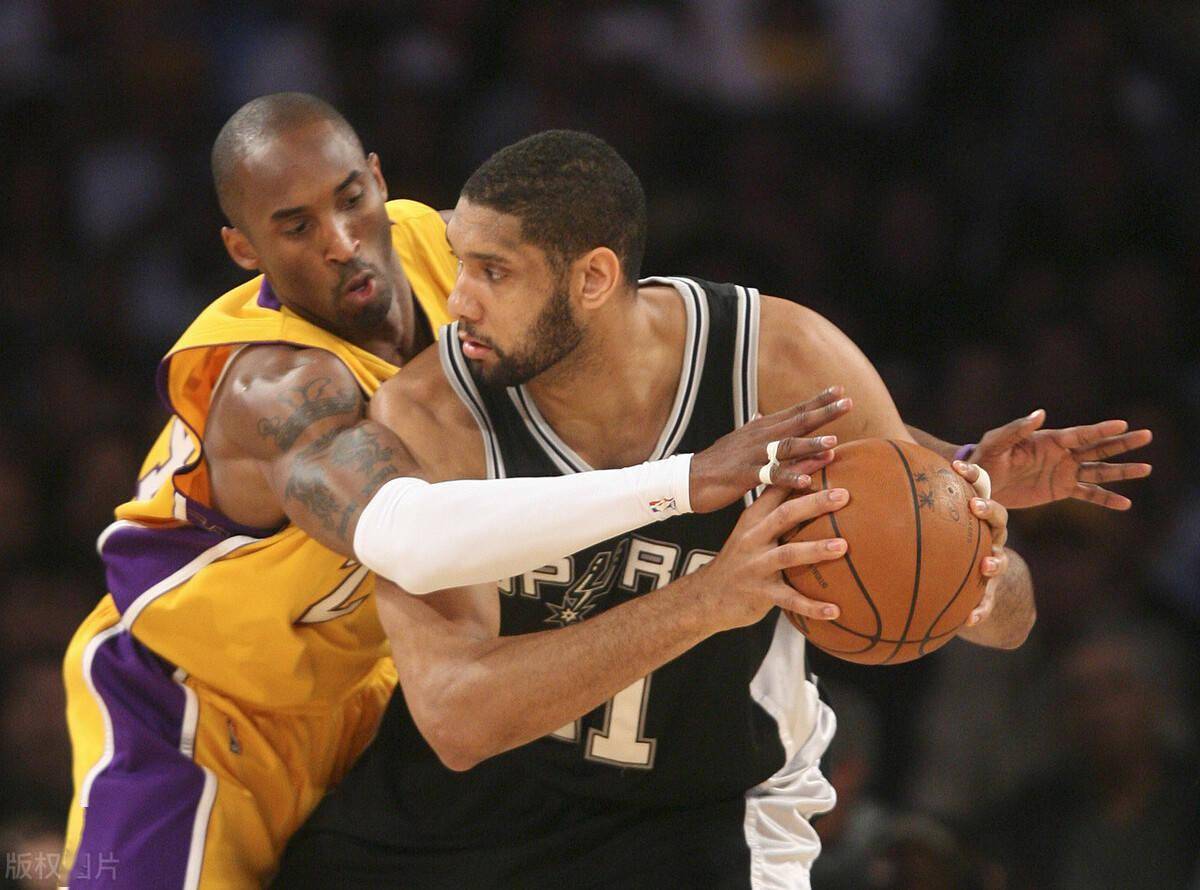 布鲁日队长：踢阿森纳我们也创造了机会，丢第二球动摇了我们（布鲁日队长：对阵阿森纳并非没有机会，第二球打击了我们的信心）