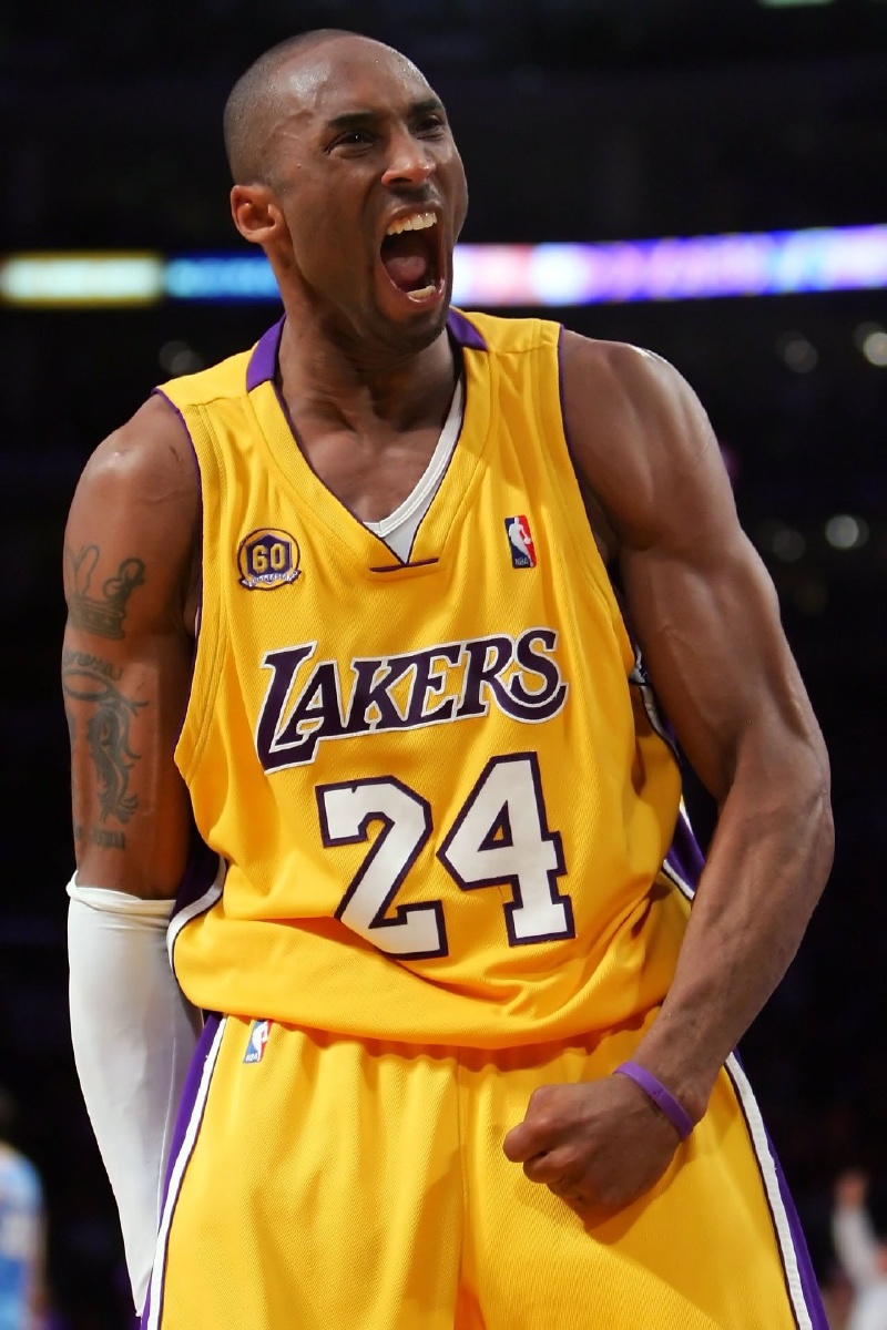 意甲-博洛尼亚VS克雷莫纳：小球会被看好争冠（意甲-博洛尼亚战克雷莫纳：小球队更被看好问鼎冠军）