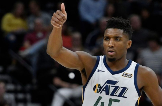 金彭贝：对我来说，在巴黎赢一座欧冠意义要大于在皇马赢五座（金彭贝：在巴黎夺一座欧冠，对我而言比在皇马拿五座更有意义）